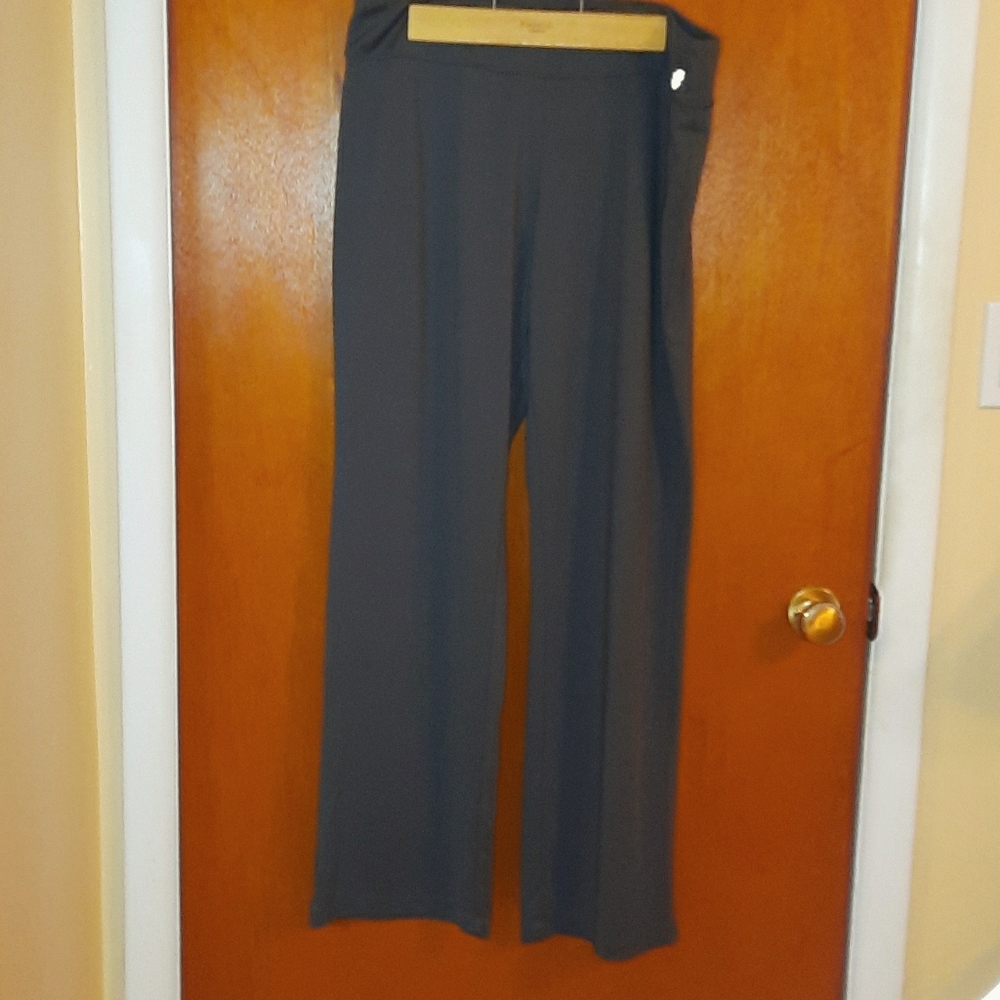 IZOD | NWOT | Yoga Pants |Regular | Gray |